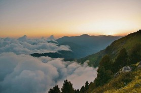 看到最后我沉默了…蘑菇影视在线观看断网重连后，稳定性居然还能这样处理